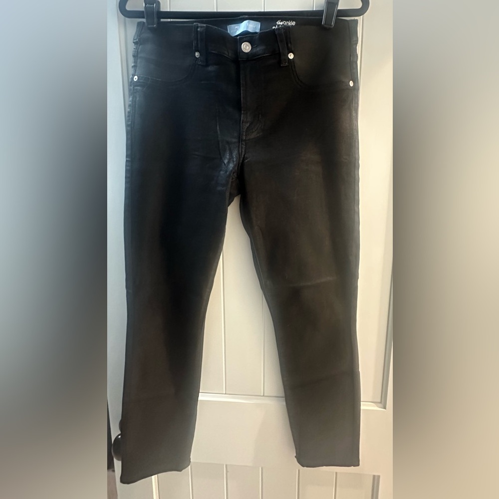 7 For All Mankind Maternity Coated Black Ankle Skinny Jeans Size 29